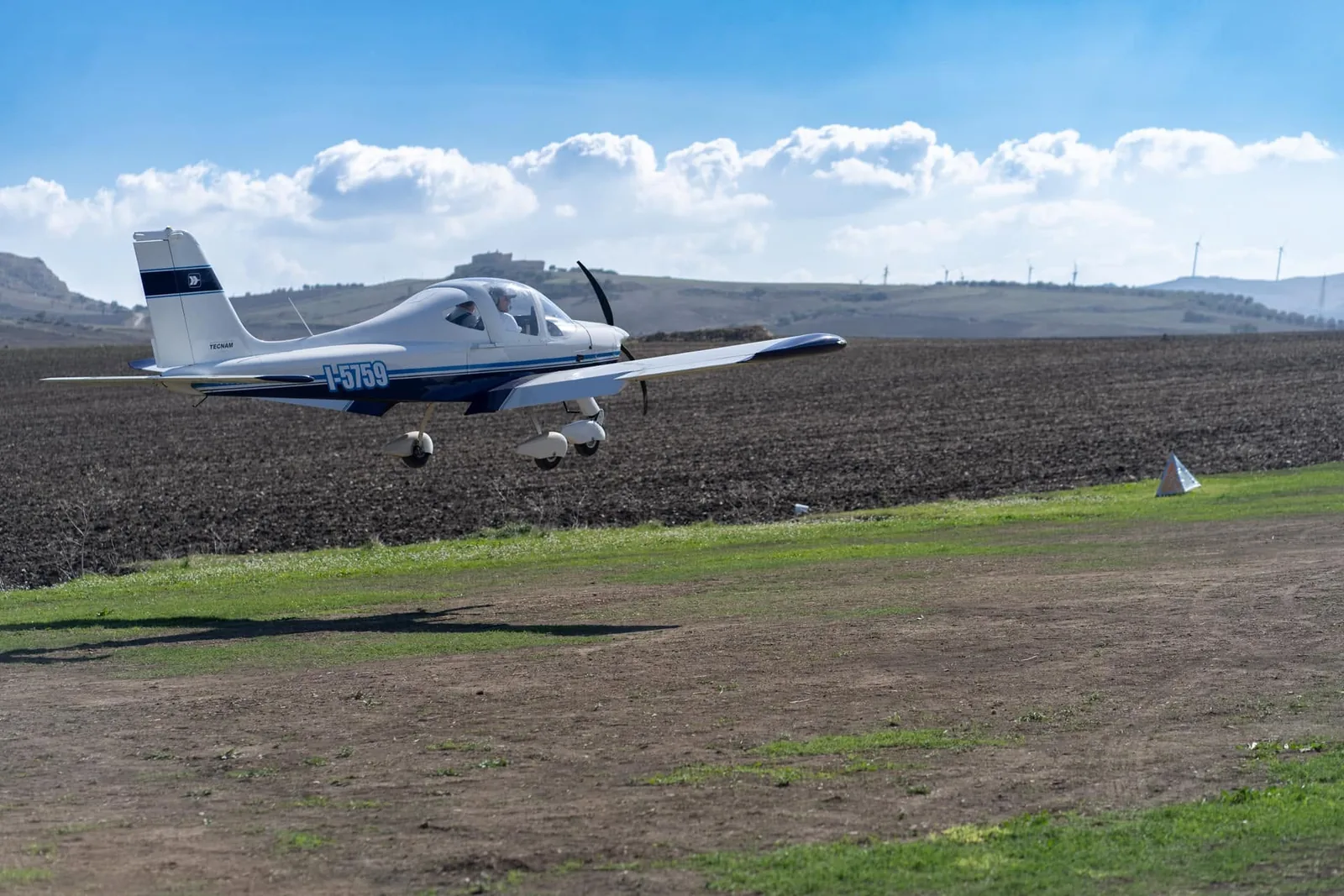 Tecnam P96 Golf 100 hp, immagine illustrativa